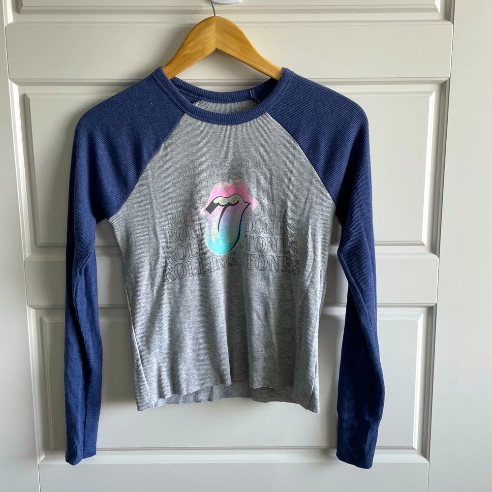 American Eagle Rolling Stones Crop Top